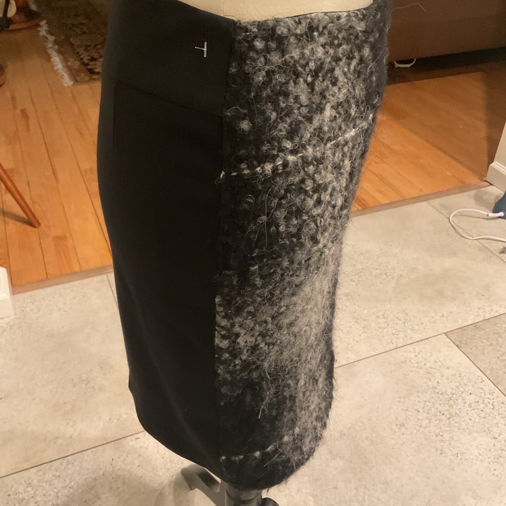 Akris Punto Black and White Pencil Skirt - Picture 10 of 16